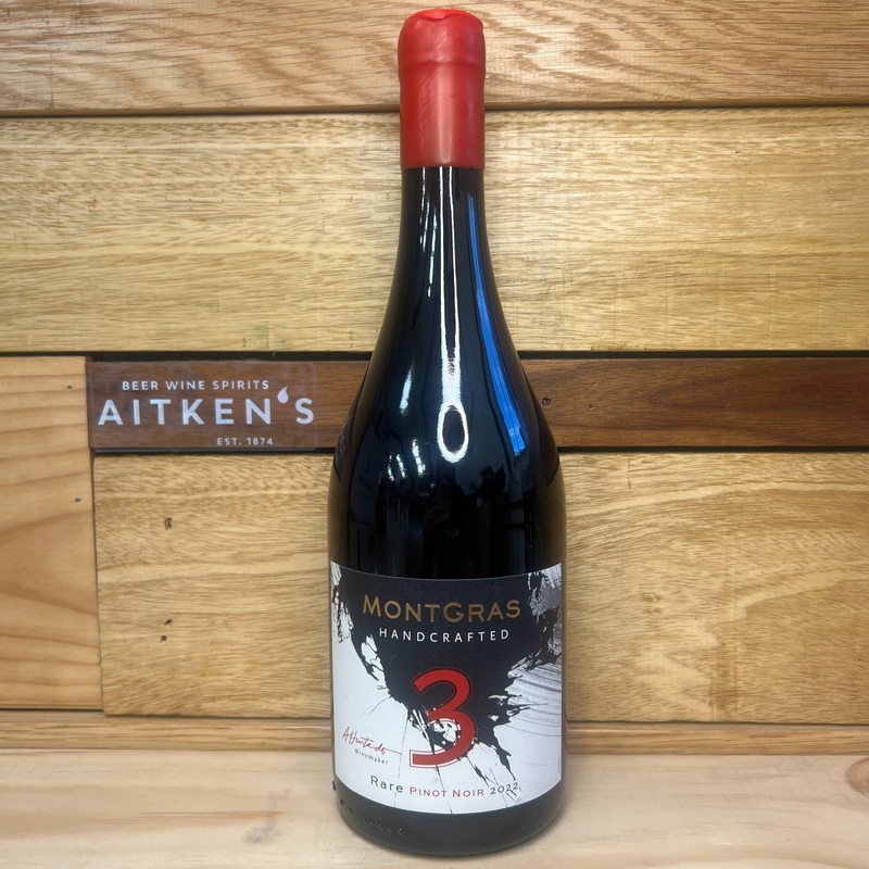 Montgras Handcrafted 3 Rare Pinot Noir