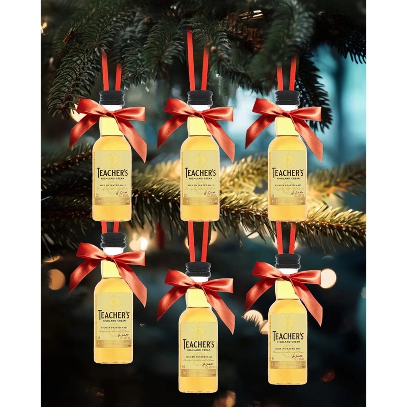 Merry Baubles – Teacher’s Whisky Miniature Set
